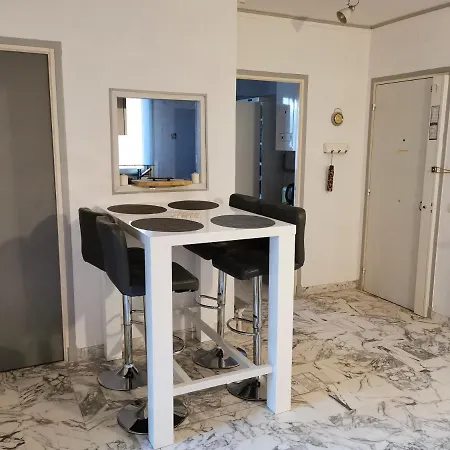 Golfe Juan 3p Parking *